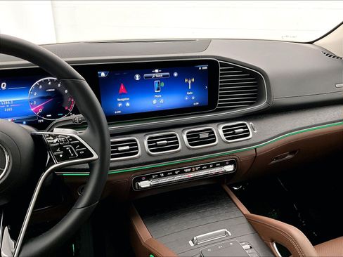 Used 2026 Mercedes-Benz GLE 450 4MATIC image 5