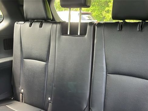 Used 2024 Toyota Grand Highlander AWD Hybrid image 23