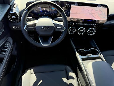New 2026 Chevrolet Blazer EV LT w/ Super Cruise Package image 15