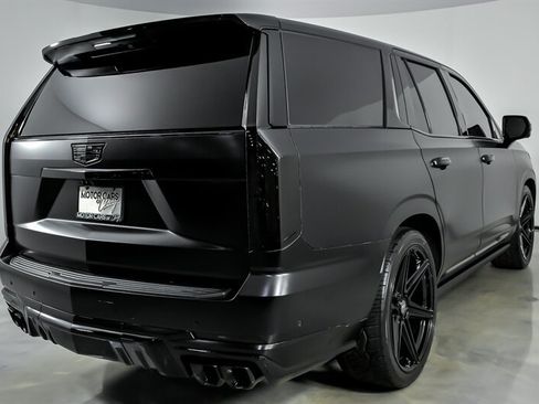Used 2026 Cadillac Escalade V AWD/4WD image 9