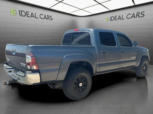 Used 2013 Toyota Tacoma PreRunner w/ SR5 Pkg RWD image 5