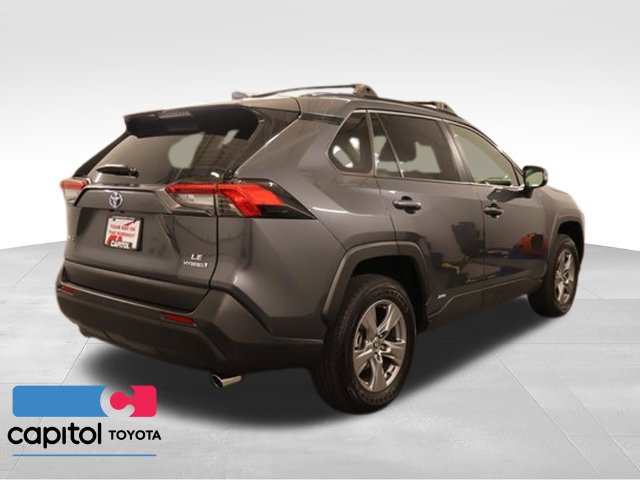 Certified 2024 Toyota RAV4 LE AWD/4WD image 5