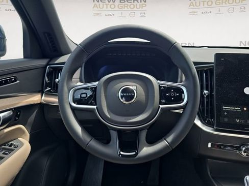 New 2026 Volvo XC90 T8 Core w/ Protection Package Premier AWD/4WD image 12