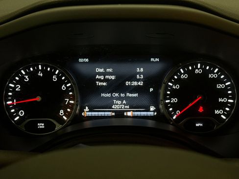 Used 2022 Jeep Renegade Latitude w/ Convenience Group image 13