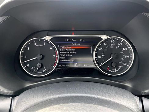 Certified 2025 Nissan Sentra SV image 24