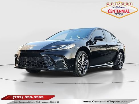 Used 2025 Toyota Camry XSE image 1
