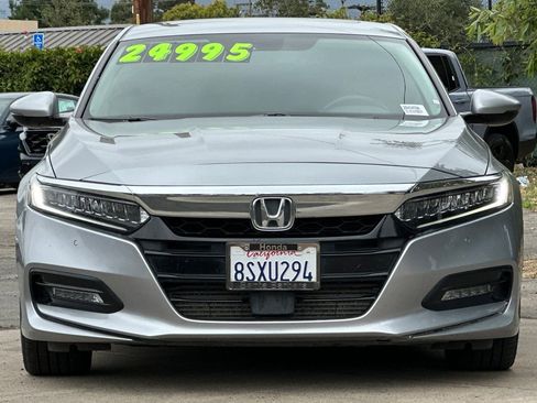Used 2019 Honda Accord Touring image 9