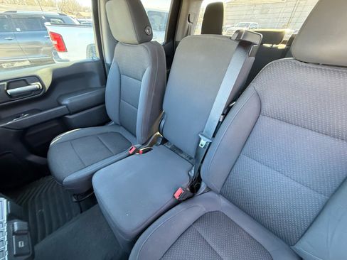 Used 2019 Chevrolet Silverado 1500 Custom Trail Boss image 23