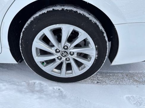 Used 2023 Toyota Camry LE image 23