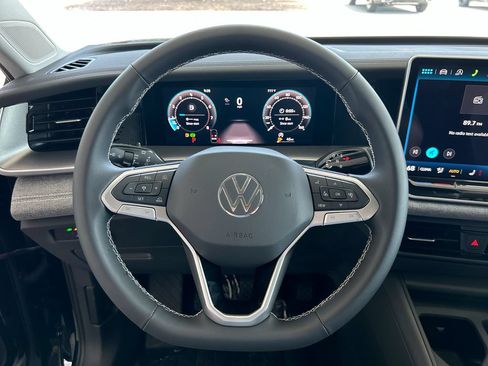 Certified 2026 Volkswagen Tiguan S FWD image 15