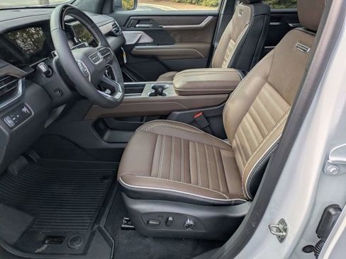 New 2026 GMC Acadia Denali Ultimate image 14