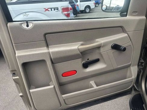 Used 2008 Dodge Ram 1500 Truck ST image 17