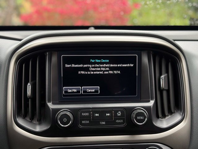 Used 2016 Chevrolet Colorado Z71 AWD/4WD image 28