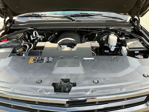 Used 2019 Chevrolet Tahoe Premier AWD/4WD image 33