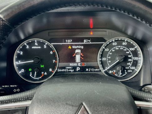 Used 2024 Mitsubishi Outlander SE Black Edition AWD/4WD image 25