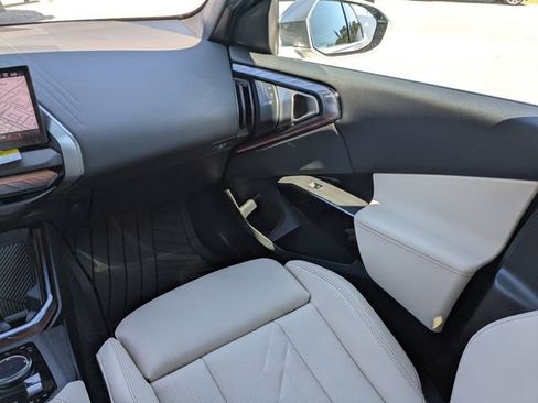 New 2026 BMW X3 xDrive30 w/ Premium Package image 18