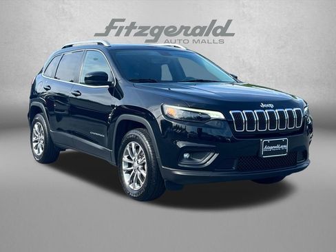 Used 2019 Jeep Cherokee Latitude Plus w/ Comfort/Convenience Group AWD/4WD image 1