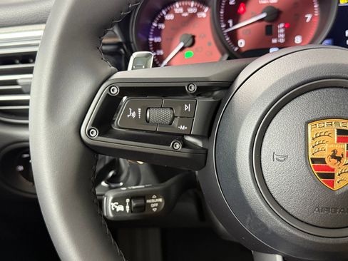 New 2026 Porsche Macan S image 19