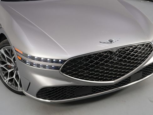 Used 2024 Genesis G90 3.5T image 77