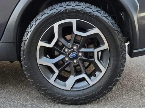Used 2017 Subaru Crosstrek 2.0i AWD/4WD image 35