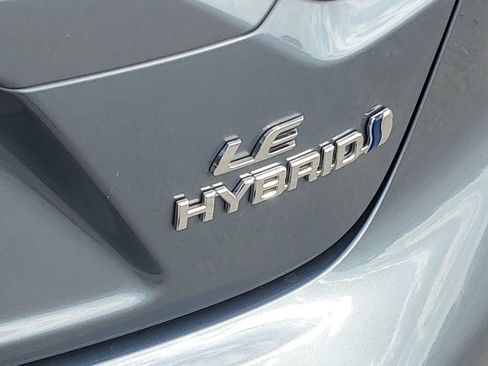 Certified 2023 Toyota Corolla LE image 36