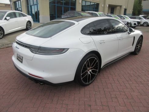 Used 2023 Porsche Panamera Platinum Edition RWD image 91