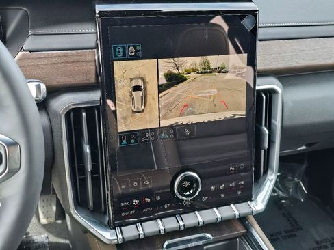New 2026 GMC Acadia Denali Ultimate AWD/4WD image 22