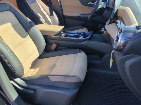 New 2026 Chevrolet Equinox ACTIV image 27