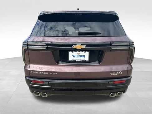 New 2026 Chevrolet Traverse High Country image 4