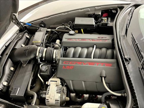 Used 2005 Chevrolet Corvette Coupe w/ Preferred Equipment Group RWD image 30