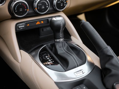 Certified 2025 MAZDA MX-5 Miata RF Grand Touring w/ Weather Package image 27