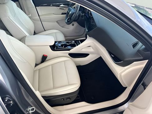 Used 2022 Buick Envision Essence w/ Safety Package AWD/4WD image 25