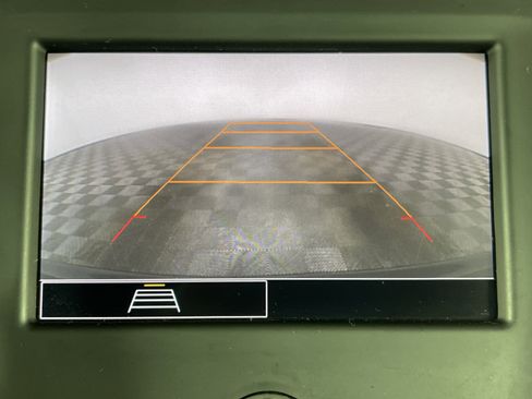 Used 2024 Chevrolet Equinox LT image 23