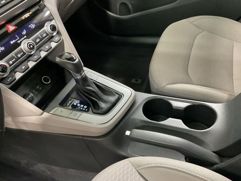 Used 2019 Hyundai Elantra Value Edition image 18