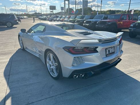 Used 2021 Chevrolet Corvette Stingray Premium Conv w/ Z51 Performance Package image 14