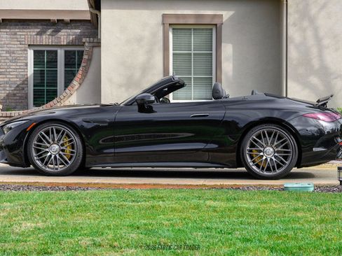 Used 2022 Mercedes-Benz SL 63 AMG 4MATIC image 3