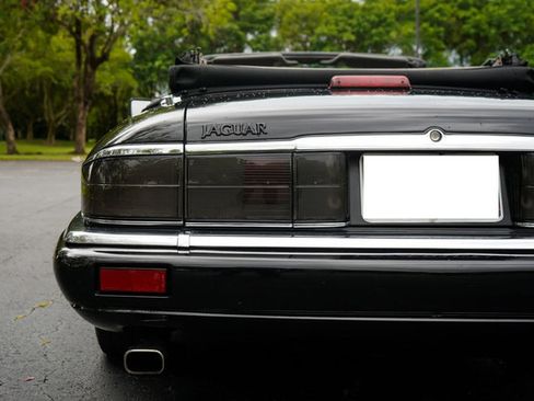 Used 1994 Jaguar XJS 4.0 Convertible image 91