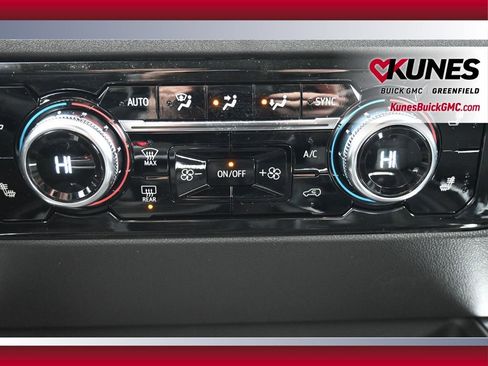 New 2026 GMC Sierra 1500 Elevation w/ Elevation Premium Package image 24