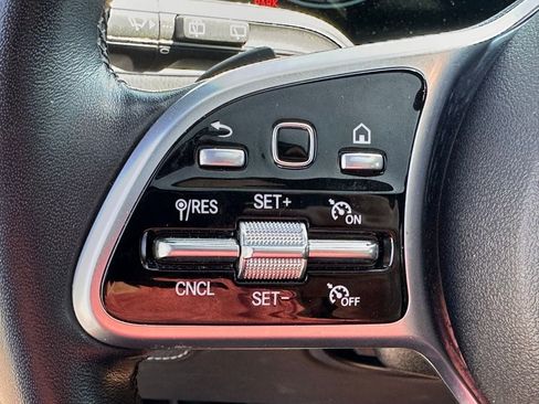 Used 2022 Mercedes-Benz GLE 350 image 25