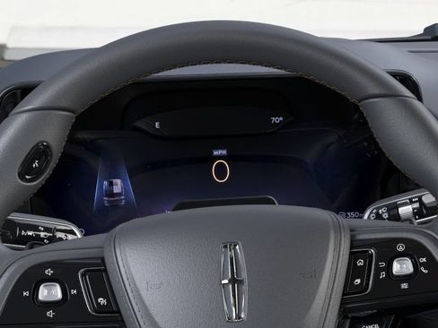 New 2025 Lincoln Aviator AWD w/ Jet Appearance Package image 13