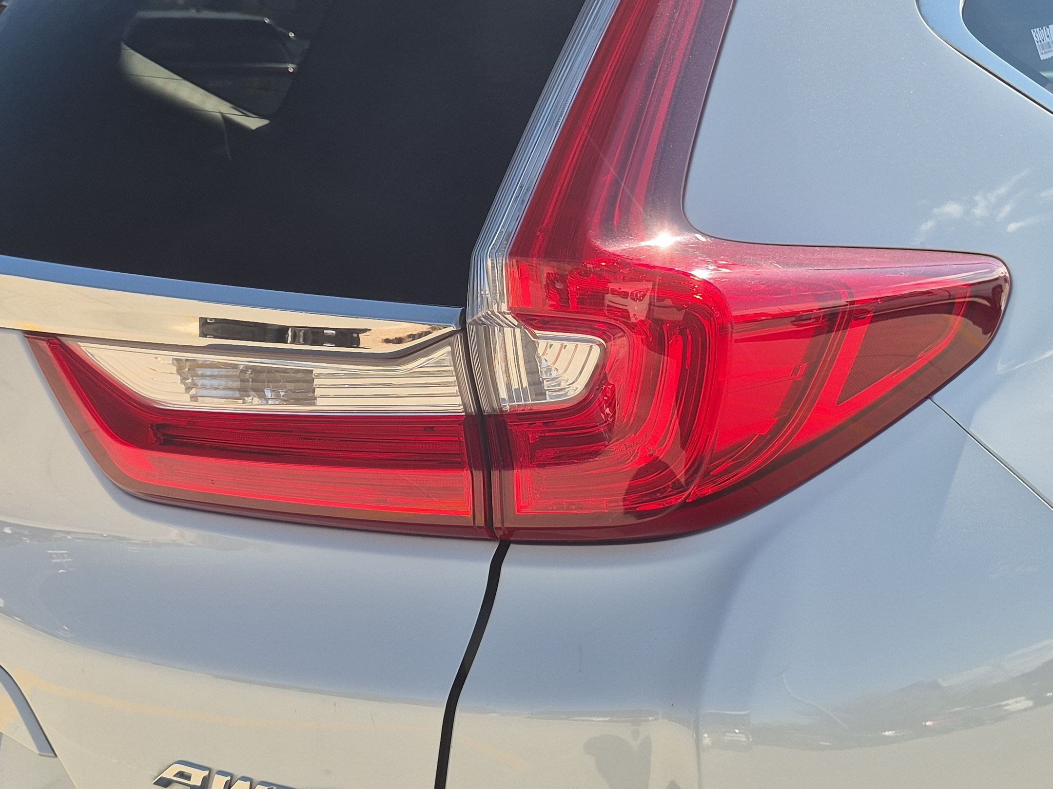 Used 2019 Honda CR-V EX image 12
