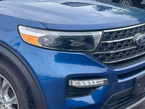 Used 2023 Ford Explorer XLT w/ Equipment Group 202A AWD/4WD image 9
