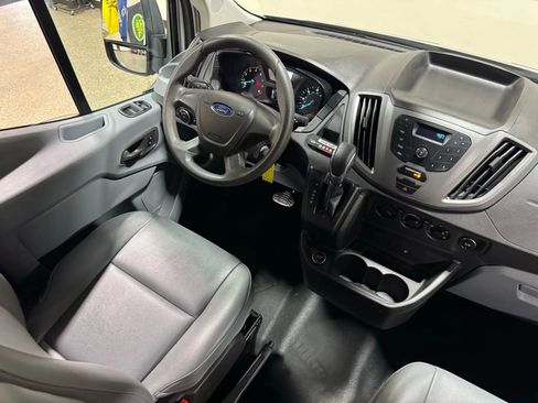 Used 2019 Ford Transit 250 148 Medium Roof image 42
