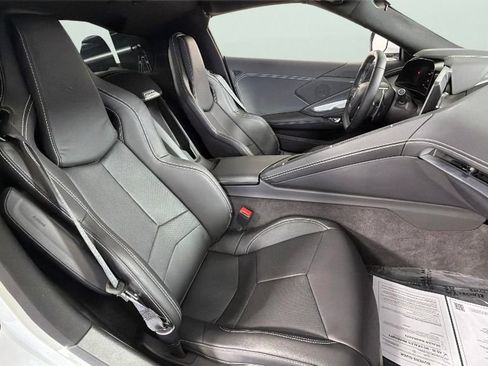Used 2023 Chevrolet Corvette Stingray Coupe w/ 1LT RWD image 29