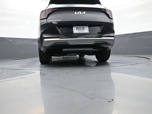 New 2026 Kia Sportage SX AWD/4WD image 32