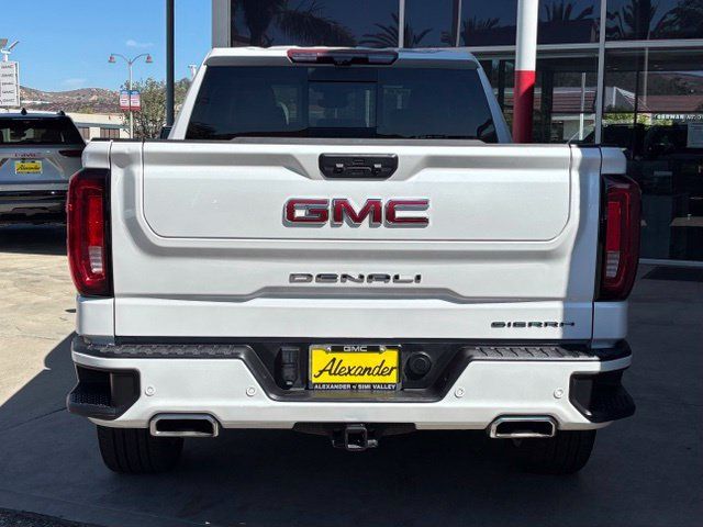 Used 2024 GMC Sierra 1500 Denali w/ Denali Reserve Package AWD/4WD image 4