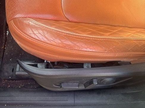 Used 2021 Kia Sorento SX Prestige image 3