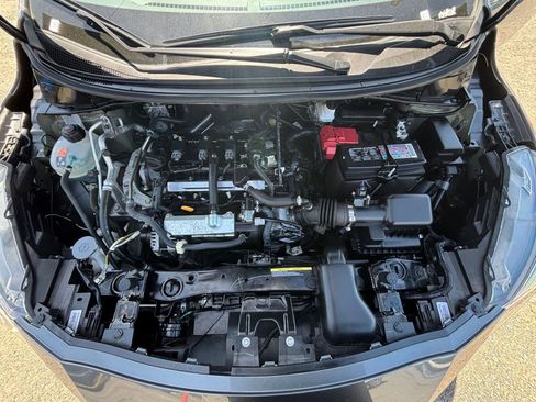 Used 2025 Nissan Versa SV FWD image 30
