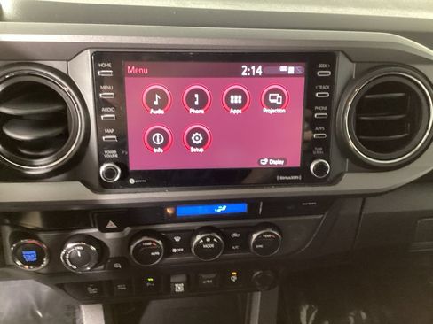 Used 2023 Toyota Tacoma TRD Sport w/ Advanced Technology Package AWD/4WD image 22