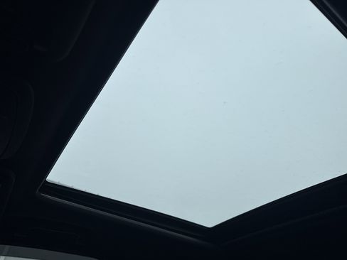 Used 2025 Subaru Forester Limited image 31